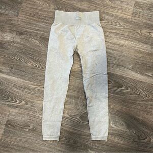 bo+teesage green acid wash ribbed workout leggings